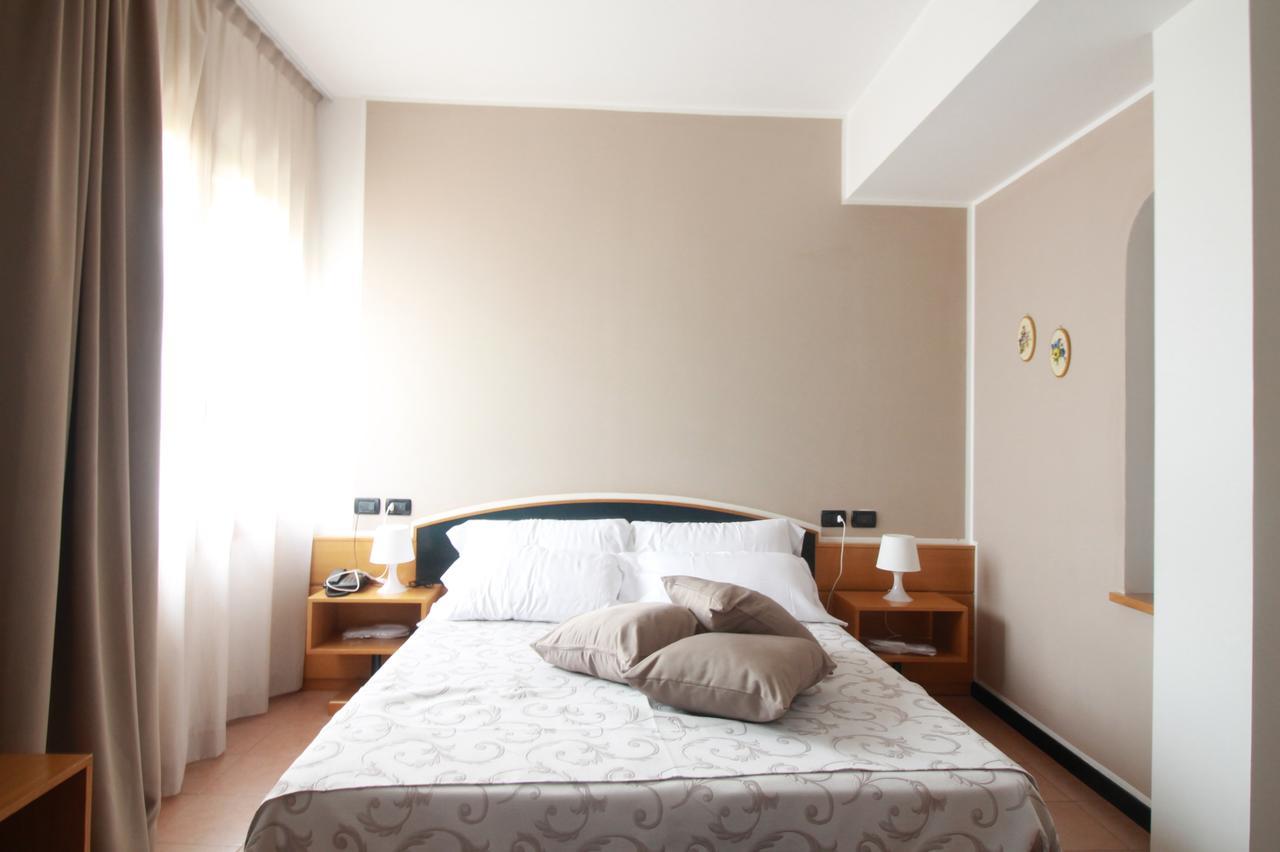 Hotel Ristorante Sensole Sulzano Εξωτερικό φωτογραφία