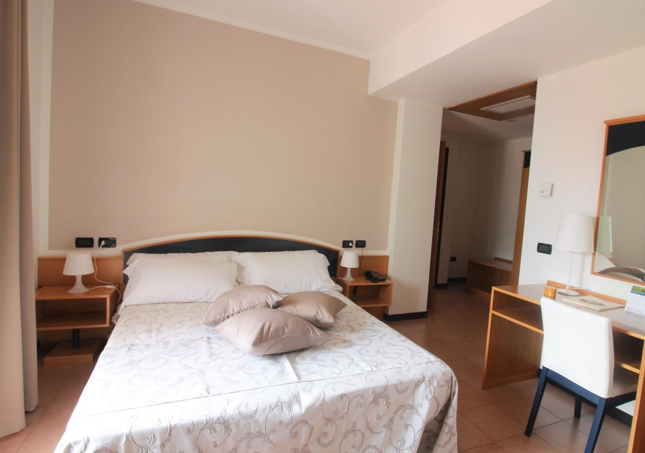 Hotel Ristorante Sensole Sulzano Εξωτερικό φωτογραφία